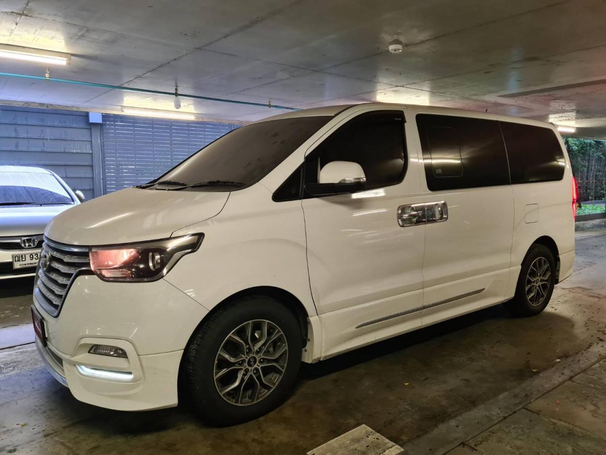 Hyundai grand starex 2019