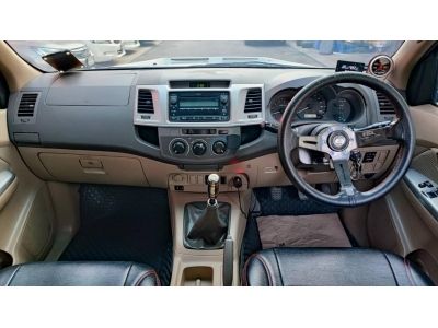 2012 Toyota Vigo 2.5E Vnt  Preruner Abs ฟรีดาวน์ รูปที่ 9