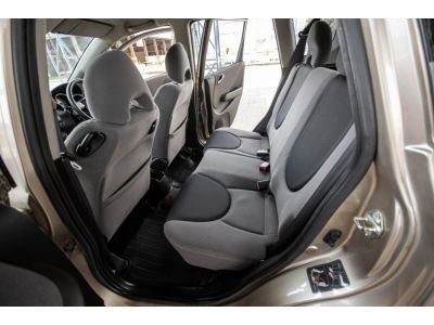 Honda Jazz 1.5 E โฉม GD 7 Speed mode เบนซิน A/T รูปที่ 9