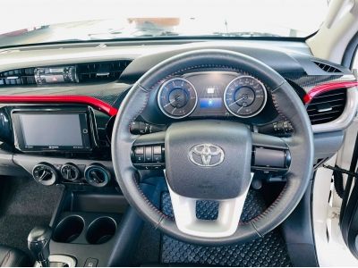 TOYOTA REVO 2.4TRD 2WD Cab4  Auto ปี 2017 สีขาว รูปที่ 9