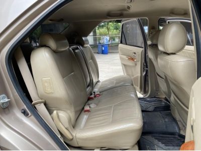 2009 TOYOYA FORTUNER 2.7 V สีน้ำตาล รถสวย ไม่มีชน เครื่องเบนซิน รูปที่ 9