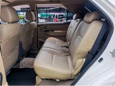 2012 TOYOTA FORTUNER 3.0​ V​ 4WD​ เครดิตดีฟรีดาวน์ รูปที่ 9