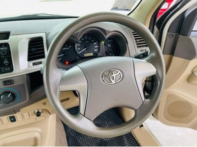 TOYOTA VIGO 2.5E Prerunner AUTO รถปี 13 จด 14 รูปที่ 9