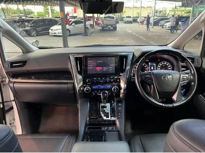 2020 Toyota Alphard 2.5 SC Package รูปที่ 9