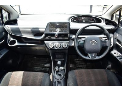 2018 Toyota Sienta 1.5 G Wagon AT รูปที่ 9