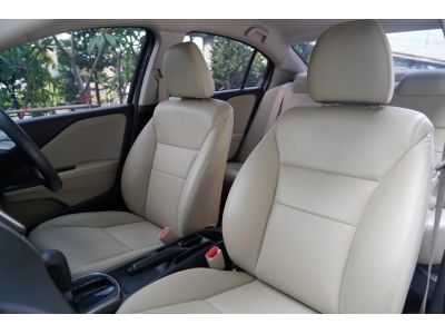 HONDA CITY 1.5 V A/T ปี 2016 รูปที่ 9