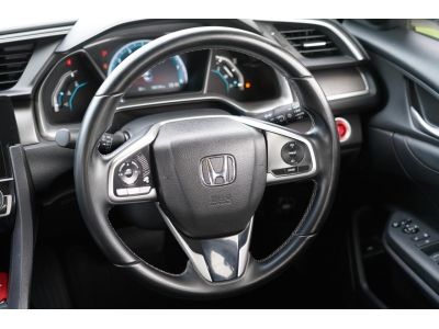 HONDA CIVIC 1.8 EL A/T ปี2016 รูปที่ 9