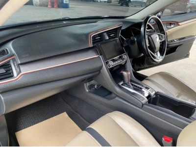 HONDA CIVIC FC 1.8 E I-TEC ปี 2016 รูปที่ 9