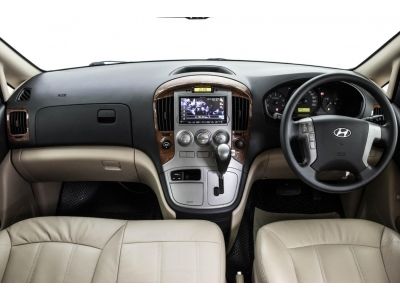 2015 HYUNDAI  H1  2.5  ELITE MNC ผ่อน 6,931 บาท 12 เดือนแรก รูปที่ 9