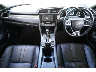 2016 HONDA CIVIC 1.8 EL A/T สีเทา รูปที่ 9