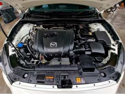 MAZDA 3 SkyActiv 2.0 S Sedan 2016 รูปที่ 9