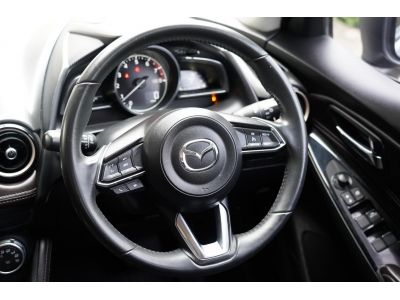 2018 MAZDA 2  1.3 High Plus  A/T สีเทา รูปที่ 9