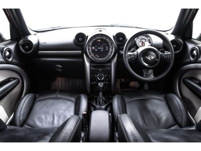 2016 MINI COOPER COUTRYMAN HIGHTRIM 1.6  ผ่อน 6,170 บาท 12 เดือนแรก รูปที่ 9