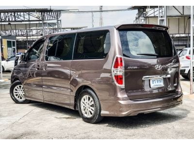 2014 Hyundai H1 2.5 Elite เครดิตดีฟรีดาวน์ รูปที่ 9