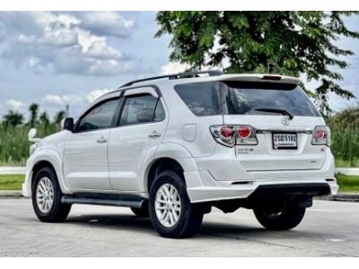 2012 TOYOTA FORTUNER 3.0 V รูปที่ 9