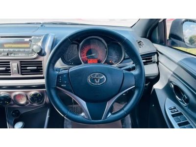 Toyota Yaris 1.2 G Top ปี 2558/2015 สีขาว รูปที่ 8