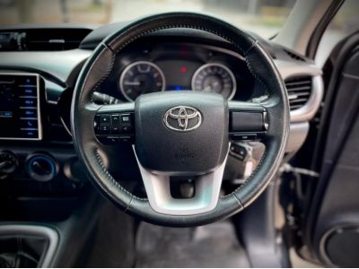 Toyota hilux Revo 2.4 E Smart Cab ตัวเตี้ย ดีเซลปี2017ราคา479000บาท รูปที่ 9