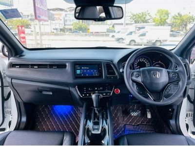 HONDA HR-V 1.8RS  Sunroof รถปี 19 รูปที่ 9