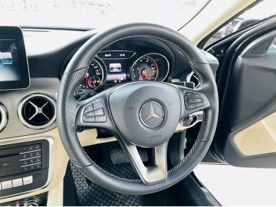 MERCEDES BENZ GLA 200 Urban ปี 2019 รูปที่ 9