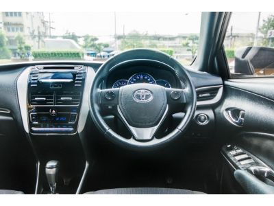 Toyota Yaris 1.2G เบนซิน รูปที่ 9