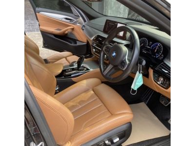 2019 BMW 530e M Sport 2.0 รูปที่ 9