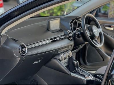 MAZDA 2 1.3 HIGH CONNECT SKYACITV A/T ปี 2018  ( รหัส NN15 ) รูปที่ 8