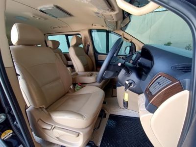 Hyundai H-1 Elite 2.5 2019 รูปที่ 9