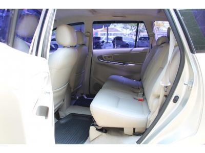 2011 TOYOTA INNOVA  2.0 G รูปที่ 9