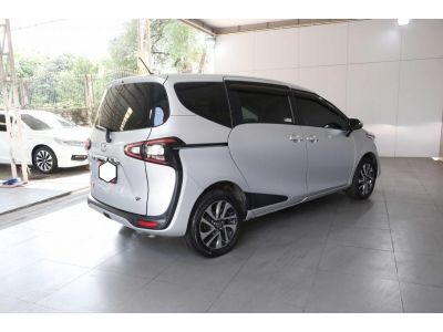 TOYOTA SIENTA 1.5 V MINOR CHANGE CVT  ปี2020  สวยจัด รูปที่ 9