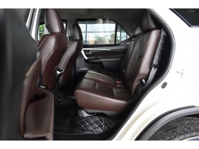 TOYOTA FORTUNER 2.4 V ปี 2019 ไมล์ 65,xxx km. รูปที่ 9