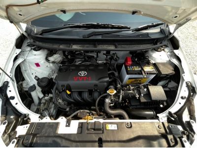 2015 Toyota VIOS 1.5 J รถเก๋ง 4 ประตู ออกรถฟรีพร้อมโปรช่วยผ่อน รูปที่ 9
