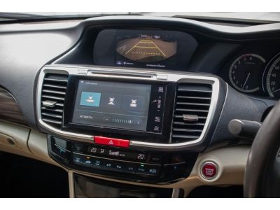 โตโยต้าชัวร์ ฟรีดาวน์  Honda Accord 2.4 EL Navi A/T ปี 2016 รูปที่ 9