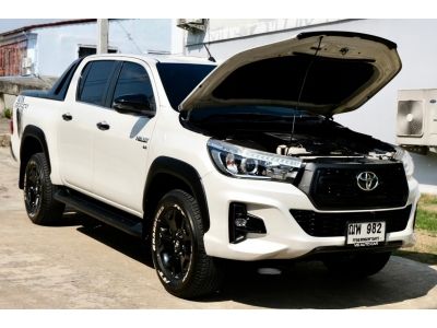 Toyota Revo rocco 2.8 4x4 4ประตู ปี2018 สีขาว ออโต้ ดีเซ รูปที่ 9