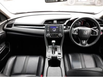 ปี 2019 HONDA CIVIC 1.8 E (FC) CC. สี เงิน เกียร์ Auto รูปที่ 9