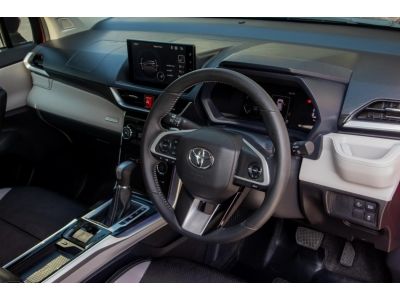 โตโยต้าชัวร์ ฟรีดาวน์ รถทดลองขับจากโตโยต้ามอเตอร์ TOYOTA VELOZ 1.5 PREMIUM A/T ปี2022 รูปที่ 9