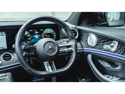 Mercedes-Benz E300e AMG Dynamic Plug-in Hybrid (Facelift) ปี 2022 ไมล์ 17,xxx Km รูปที่ 9