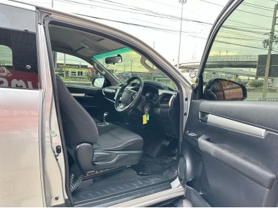 2018ToyotaHiluxRevoSmartCab2400GntryPreunnarPickupAuto รูปที่ 9