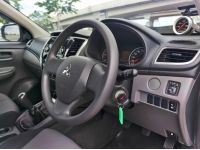 2017. Mitsubishi Triton 2.5 GLX 4ประตู รูปที่ 9