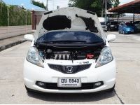 HONDA JAZZ 1.5 V i-VTEC ปี 2010 เกียร์AUTO สภาพนางฟ้า รูปที่ 9