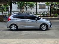 2017 Honda Jazz 1.5 AT ถูกมาก รูปที่ 9