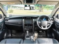 2021 TOYOTA FORTUNER 2.4V 2WD รูปที่ 9