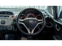 ขายรถ Honda Jazz 1.5 V ปี 2010 สีดำ เกียร์ออโต้ รูปที่ 9