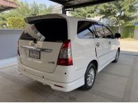 Toyota Innova 2.0 V ออโต้ สภาพเดิม รุ่นท็อป สีขาว ปี2012 รูปที่ 9