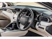 TOYOTA CAMRY 2.5HV PREMIUM ปี 2018 ไมล์ 51,4xx Km รูปที่ 9