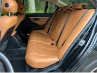 2018 BMW 330e Luxury LCI รูปที่ 9