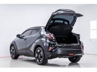 TOYOTA C-HR 1.8 HV Hi HYBRID ปี 2019 ส่งบัตรประชาชน รู้ผลอนุมัติภายใน 30 นาที รูปที่ 9