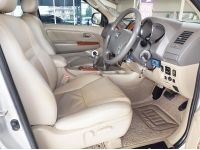 TOYOTA FORTUNER 3.0V AUTO 4WD ดีเซล ปี 2009 สีเทา บรอนซ์เงิน รูปที่ 9