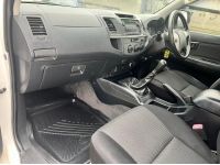 2012 TOYOTA VIGO 2.5E MT รูปที่ 9