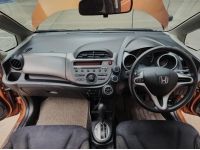 Honda Jazz GE 1.5 SV Auto I-VTEC ปี 2012 รูปที่ 9