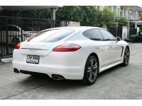 ????รุ่นรถ : Porsche Panamera 3.0D (ฝาดำ) เครื่องยนต์: ดีเซล เกียร์:AT ปี: 2013 สี:ขาว รูปที่ 9